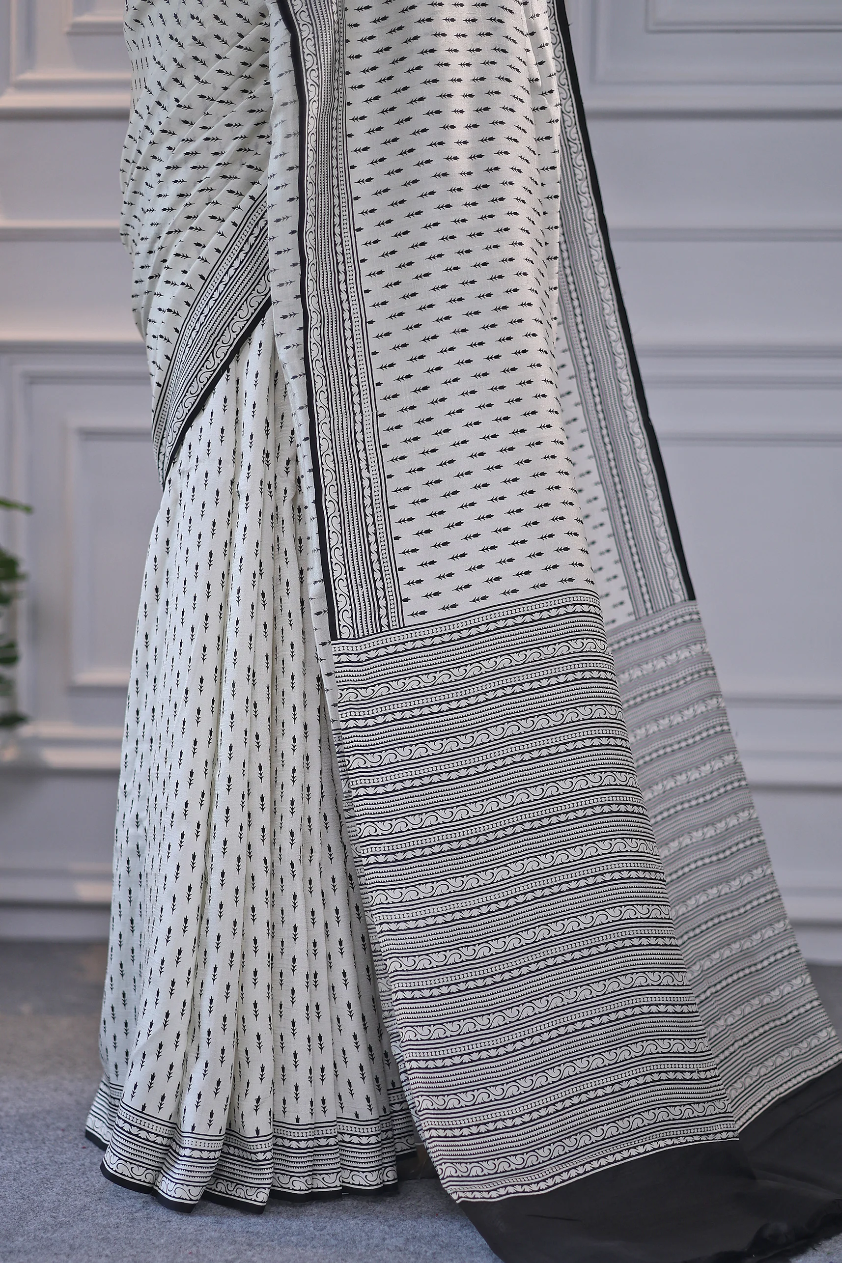 Bishnupur Silk - Image 3