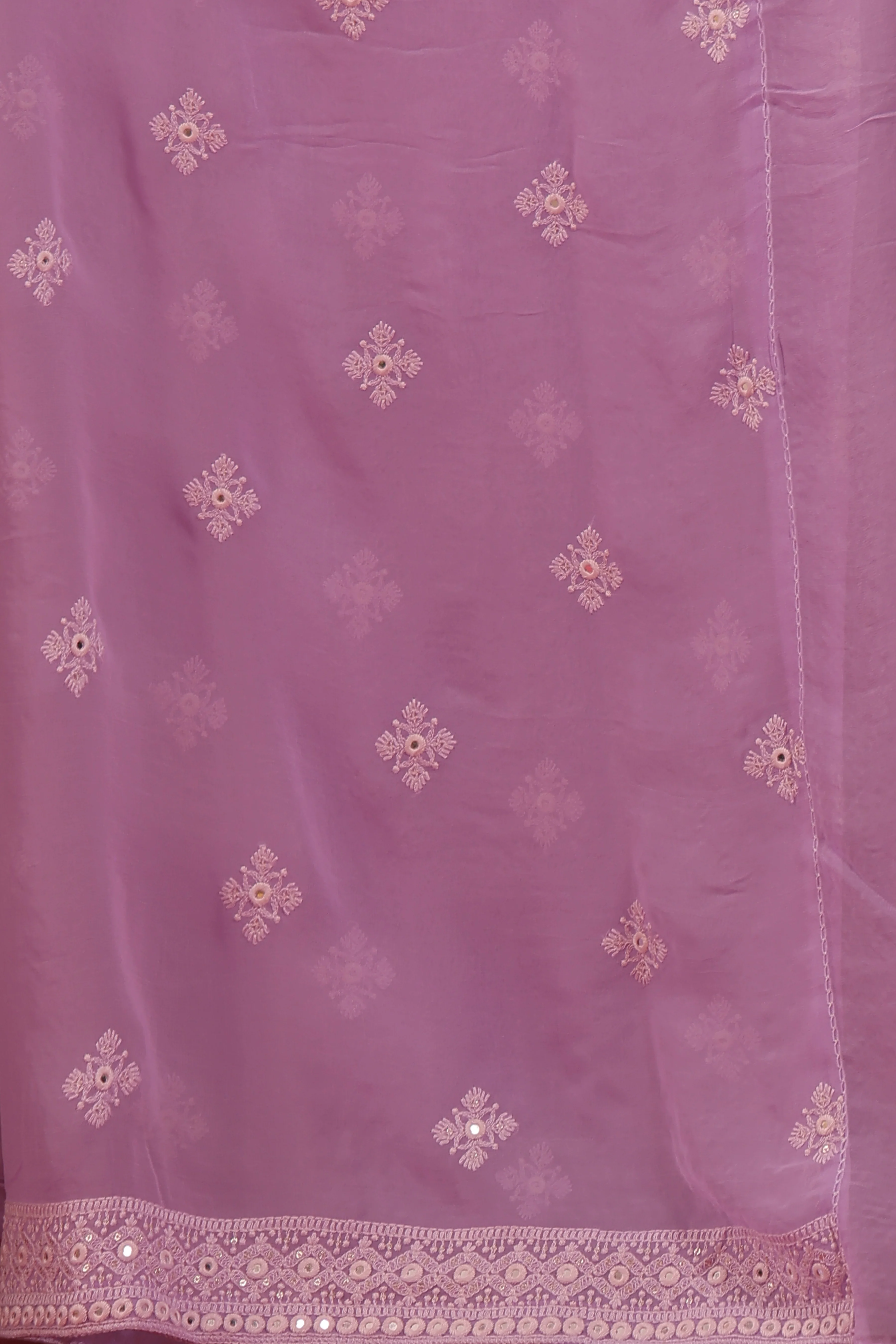 Chikankari Saree - Image 4