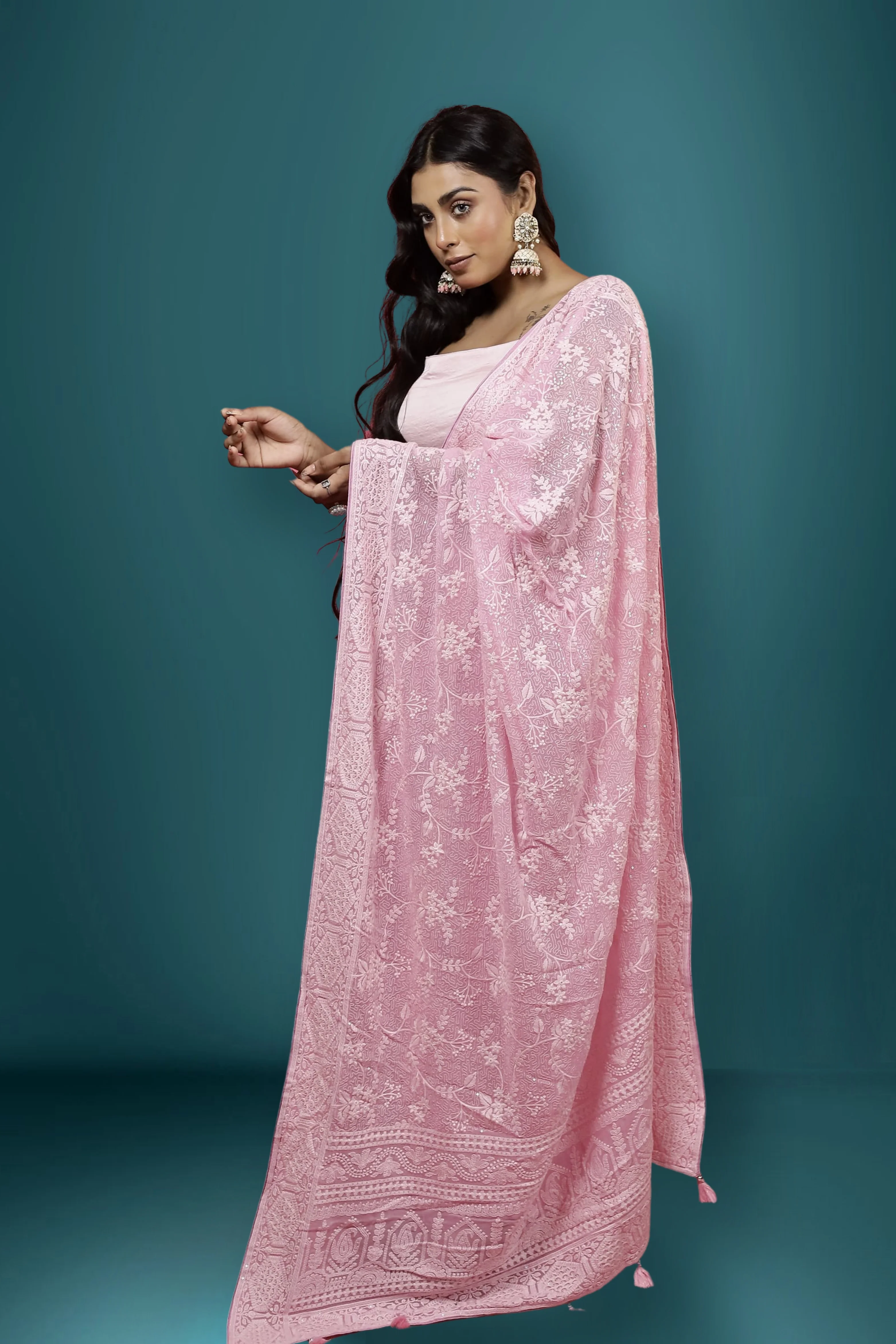 Chikankari Saree - Image 3