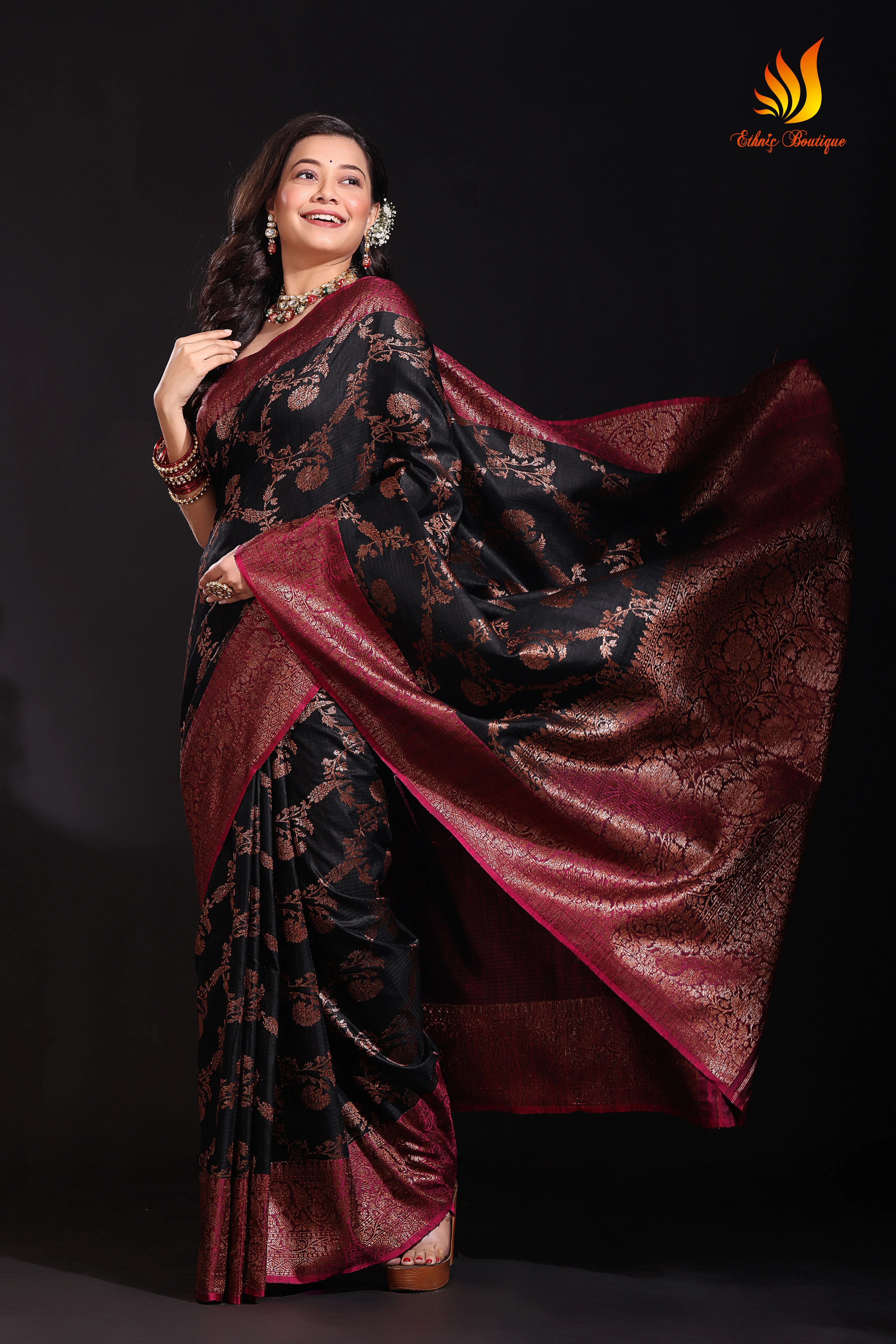 Jaal Dupion Silk Banarasi - Image 3