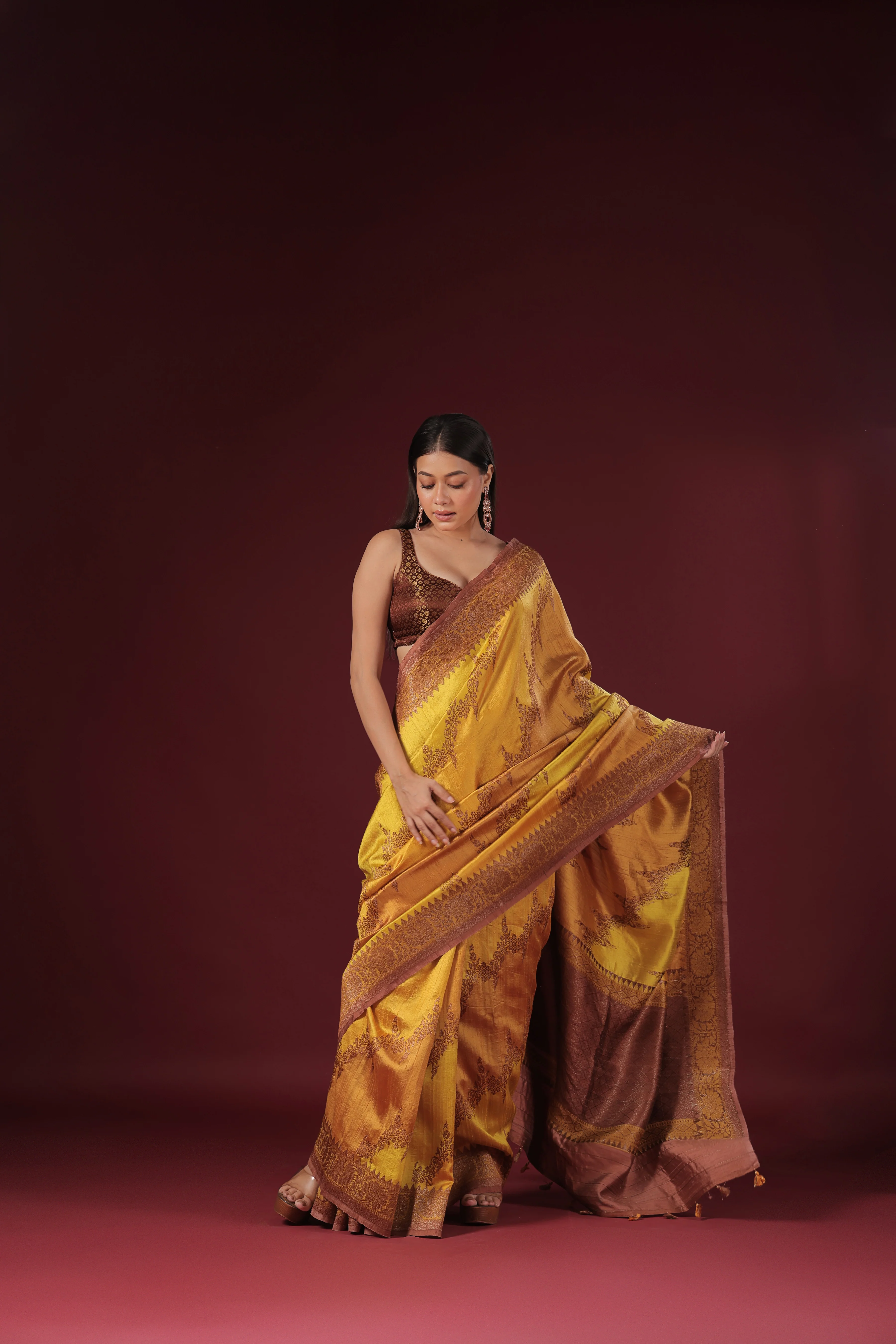 Rangkat Raw Silk Banarasi - Image 4