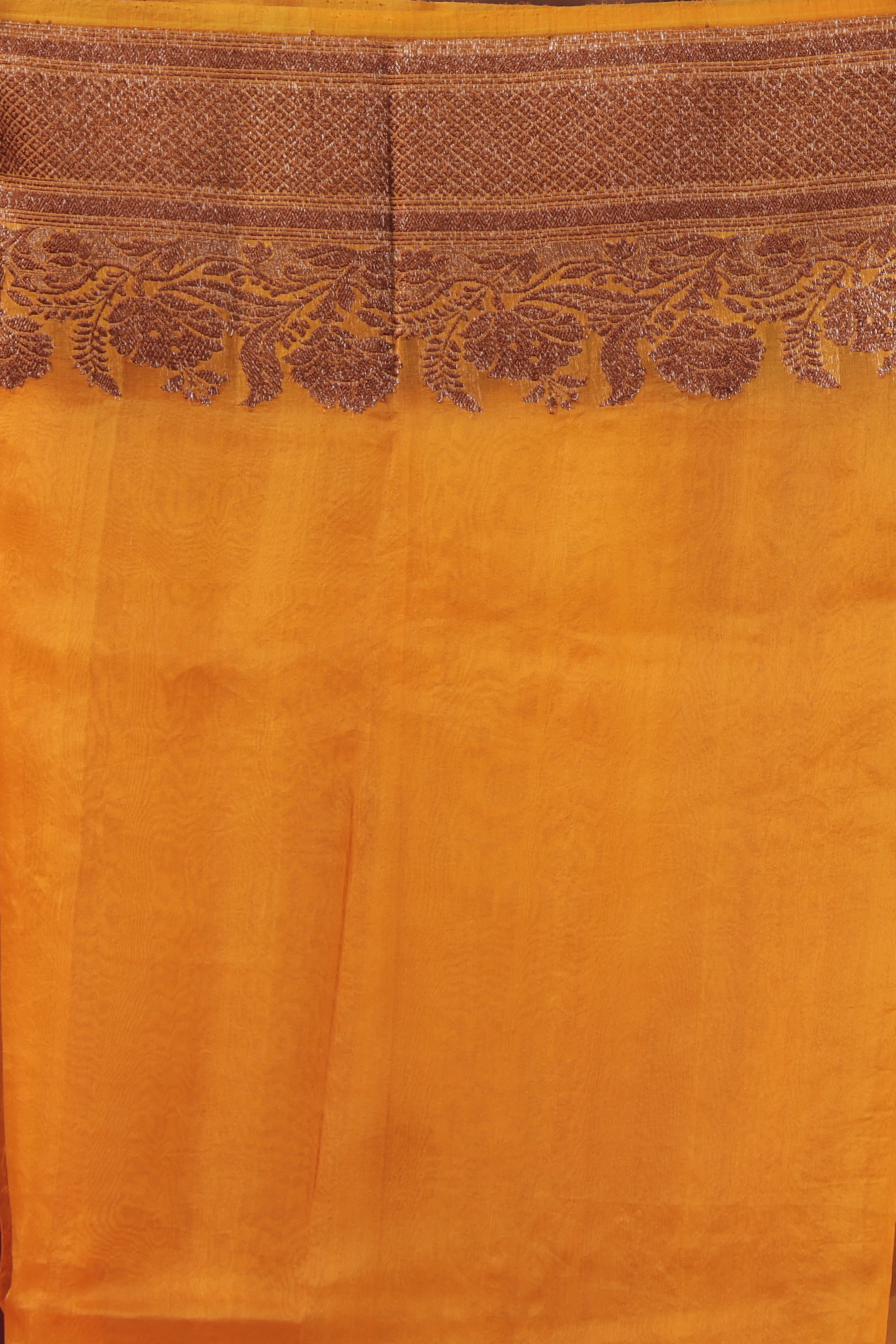 Shaded Kora Banarasi - Image 5