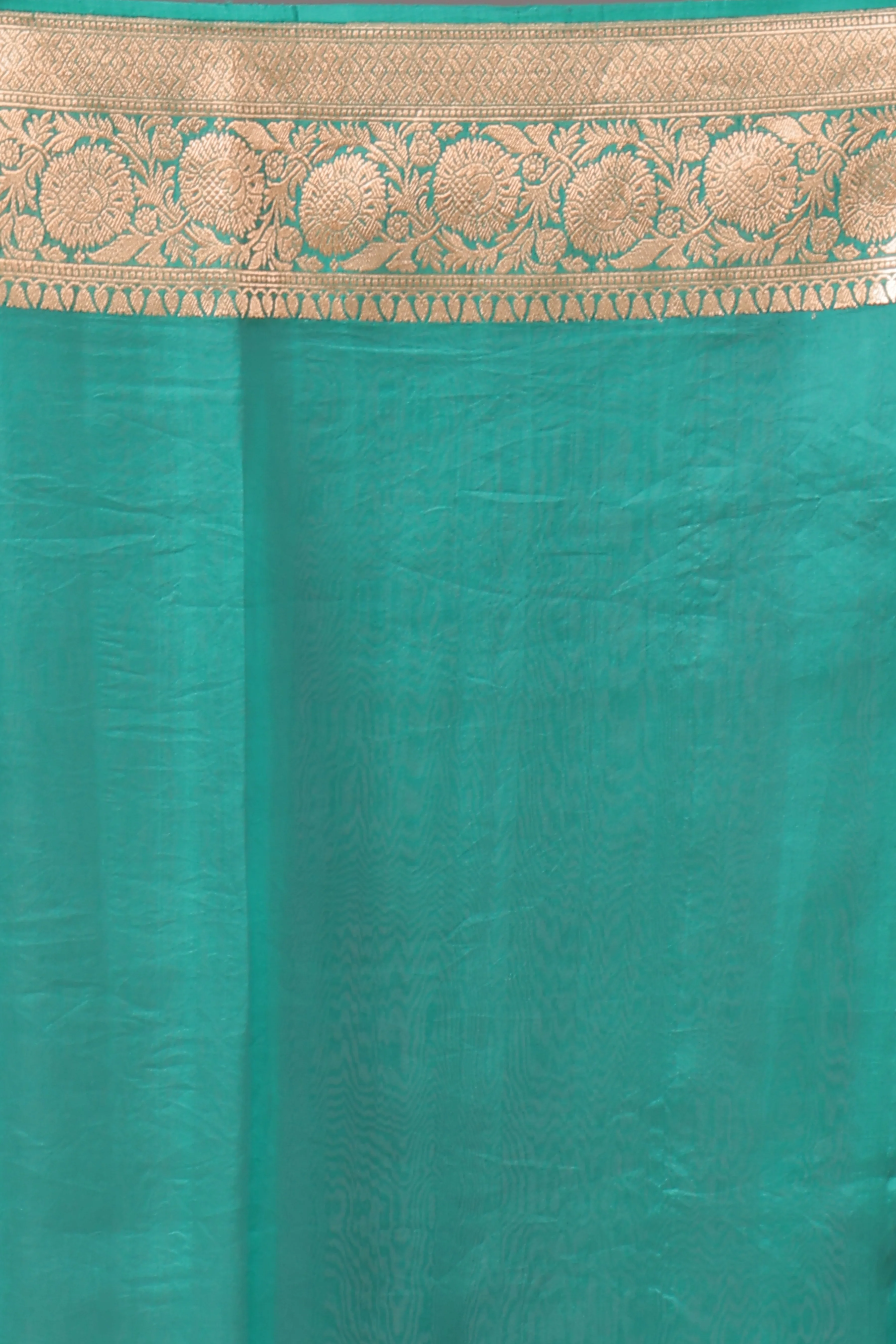 Shaded Kora Banarasi - Image 5