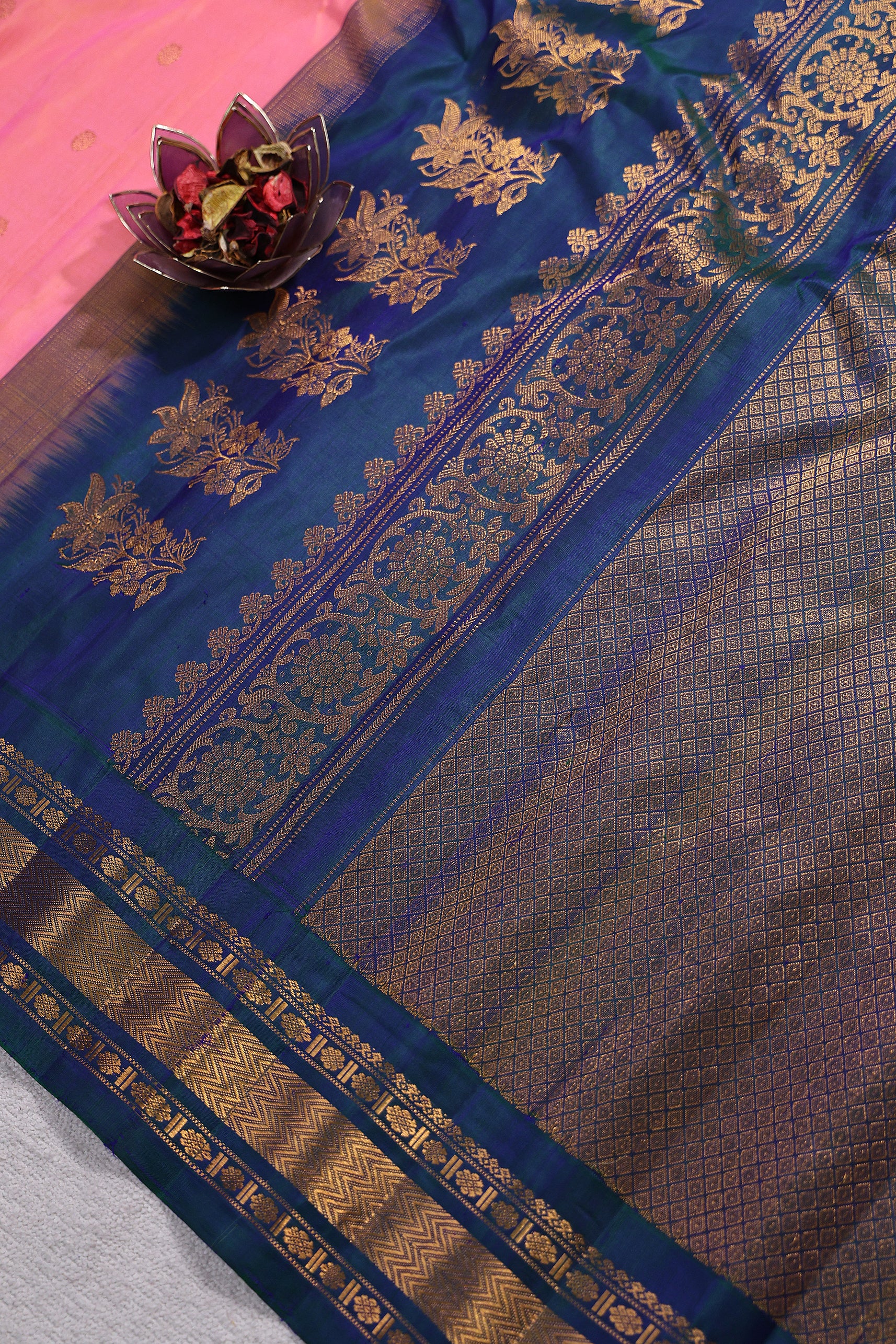Silk Gadwal - Image 4