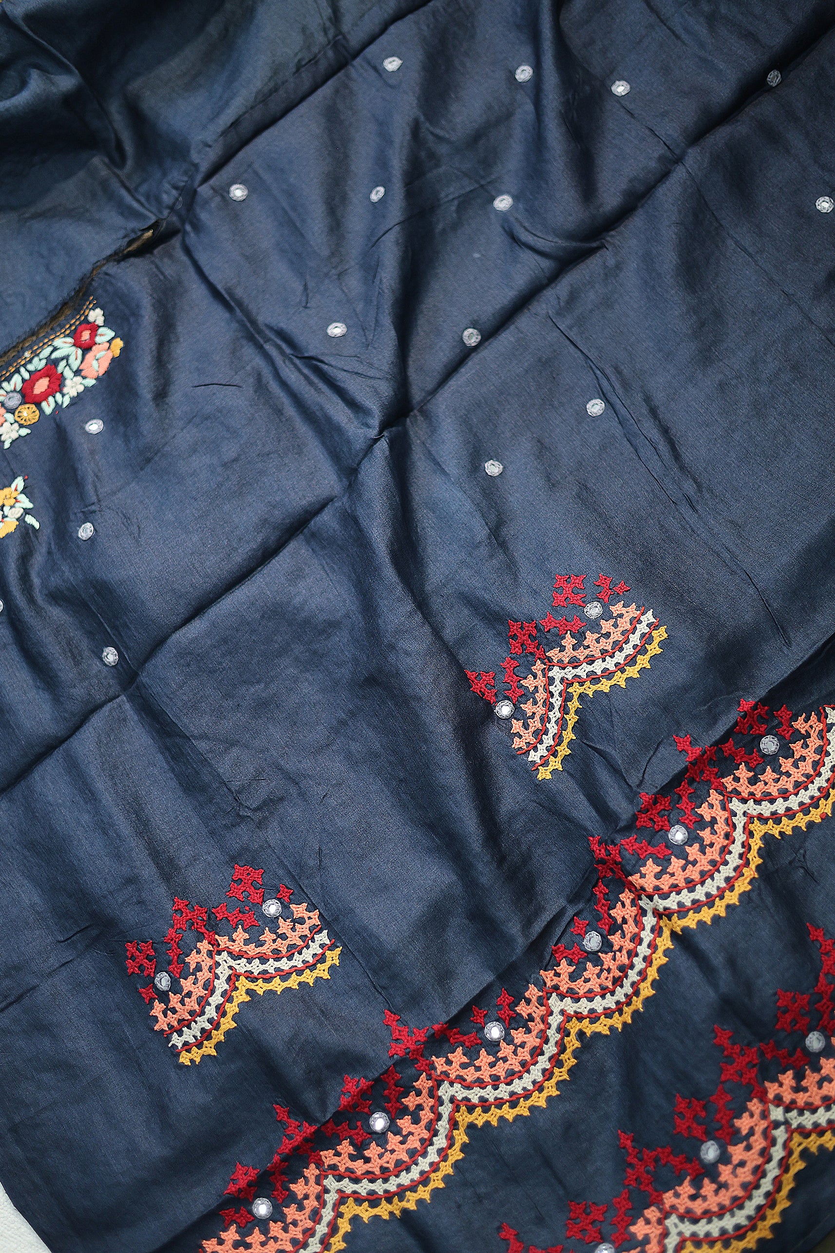 Tussar Fusion - Image 5