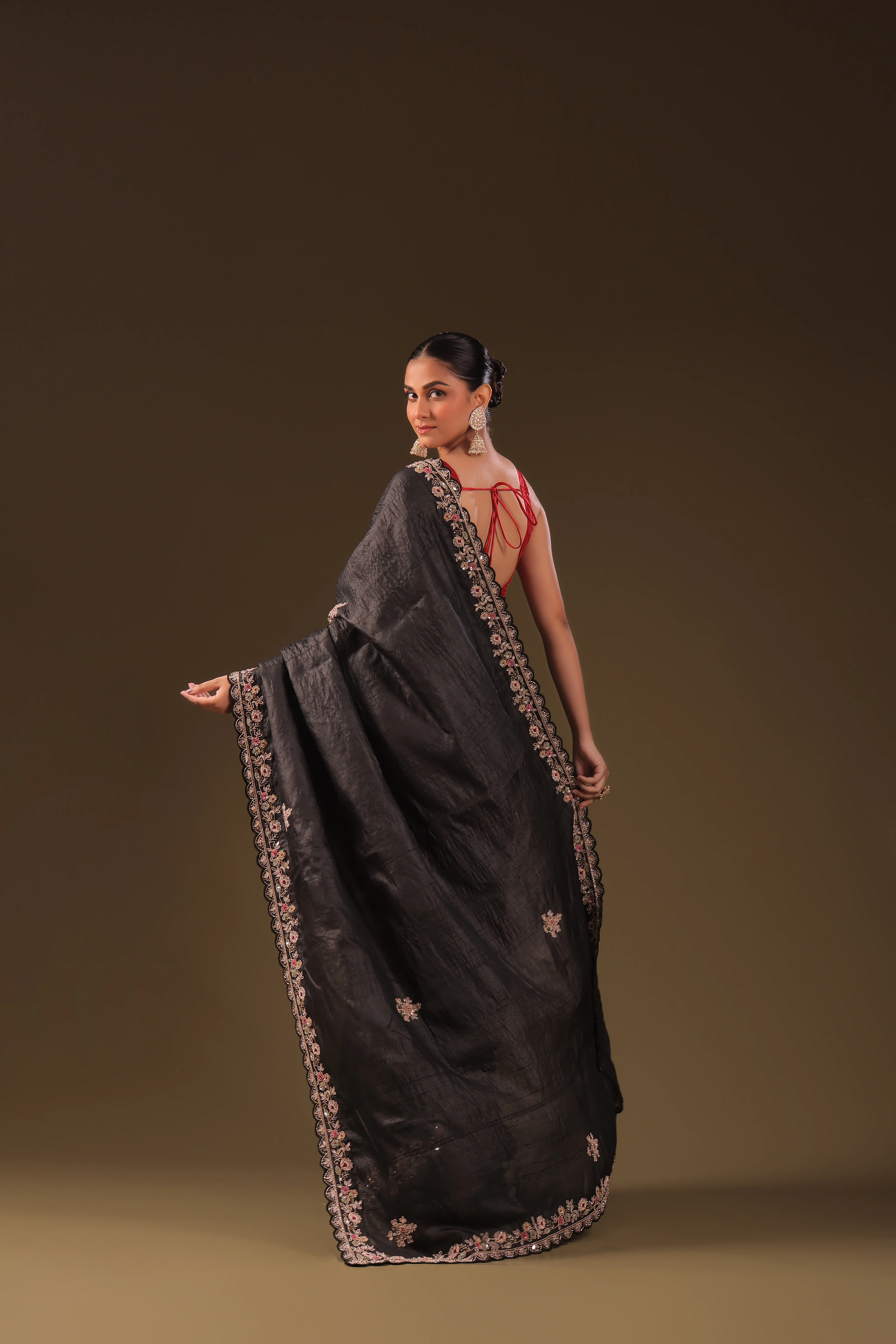 Tussar Zardosi Work - Image 3